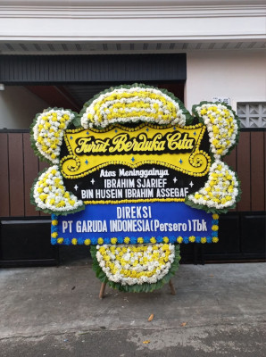 Papan Bunga Duka di Bengkong Laut
